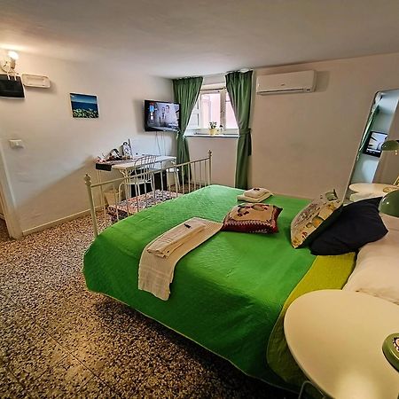 B&B Perla كاتانيا المظهر الخارجي الصورة